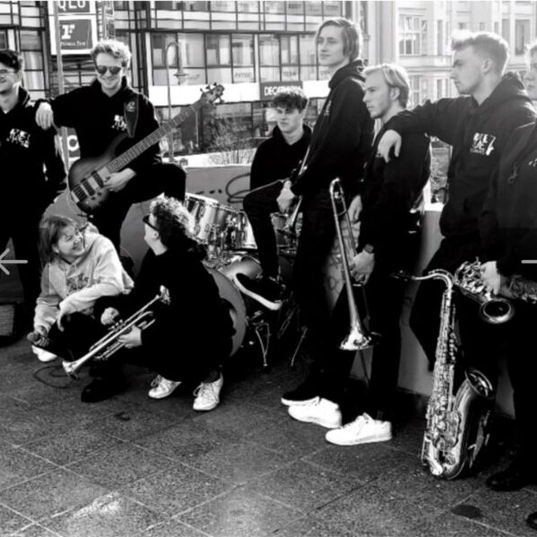 Out of Tune_LNDW_Lise Meitner OSZ